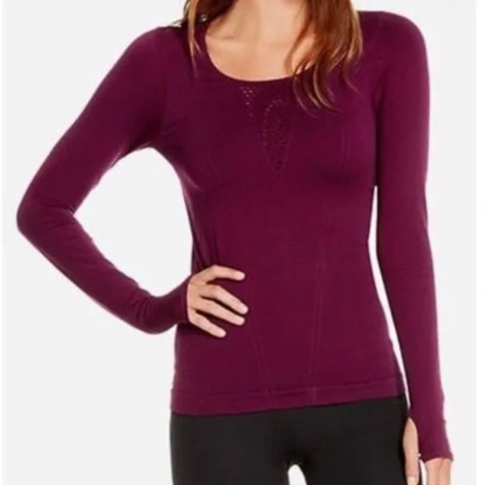 Fabletics seamless arta workout long sleeve top size small maroon